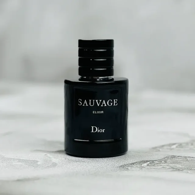 عطر مدل گرمی اکسرت پرفیوم ای اف اف ساواج الکسیر