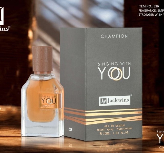 عطر گرمی برند جانوین جکوینز مدل سینگینگ ویت یو رایحه استرانگ ویت یو