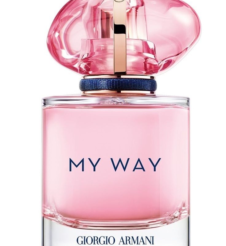 عطر ادوپرفیوم زنانه مای مدل My Way حجم ۳۰ میلی لیتر خنک شیرین