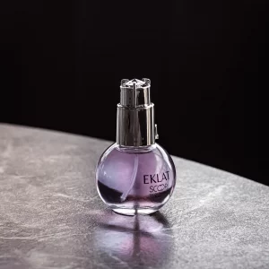 عطر گرمی آکلیات لیاناویین