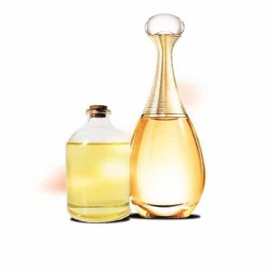 عطر گرمی ترکیبی جادور و زِن