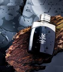 عطر گرمی مونت بلنک لجند لوزی