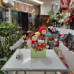 پک عطر ولنتاین با عروسک دختر و پسر کد A4