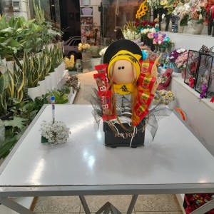پک عطر ولنتاین برای زنان کد A25 با عروسک و شکلات