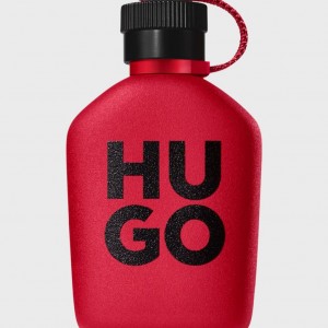 عطر گرمی هووکو بااس رد