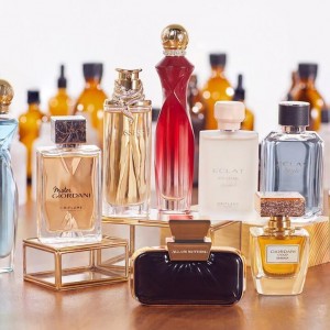 اسامی و لیست بهترین عطر برای مدرسه (2025 1404)