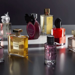 لیست بهترین عطرها زیر 1 (یک) میلیون تومان