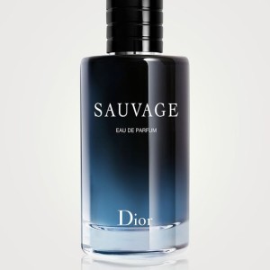 عطر از مدل ساوااژ و برند لوزی