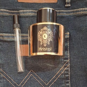 عطر ادوپرفیوم زنانه تیزیانا ترنزی مدل کیرکه حجم ۳۰ میل شیرین معتدل