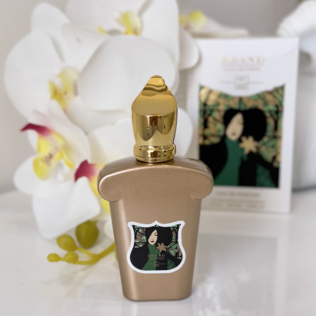 کازاموراتی لیرا  casamorati lira