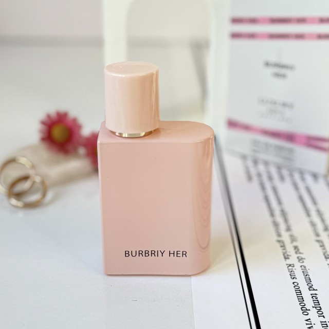 ادکلن بربری هـر الکسیـر د پارفوم ( لاکچـری آکوا )  Burbury ( Luxury Aqua )