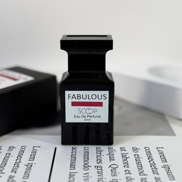 ادکلن مینی تامفـورد فاکـینگ فابیولس  Tomford Fucking Fabulous