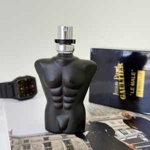 ژان پل گوتیه له میل له پرفیوم ۲۰۲۰  Jean Paul GAULTIER - Le Male Le Parfum 2020