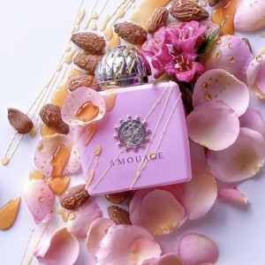 AMOUAGE Blossom Love آمواج بلوسوم لاو