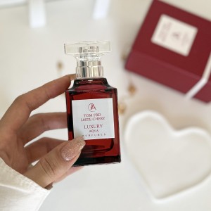 تامفـورد لاسـت چری ( لاکچـری آکوا )  Tomford Lost Cherry ( Luxury Aqua )