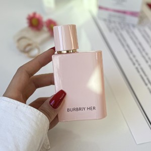 ادکلن بربری هـر الکسیـر د پارفوم ( لاکچـری آکوا )  Burbury ( Luxury Aqua )