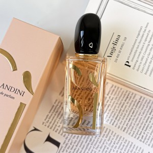 جورجیـو آرمانـی اس آی ادوپرفیوم   GIORGIO ARMANI - Si Eau de Parfum