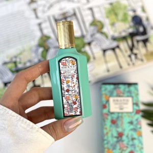 عطر ادکلن مینی گوچی فلورا گورجس جاسمین  -  Gucci Flora Gorgeous Jasmine