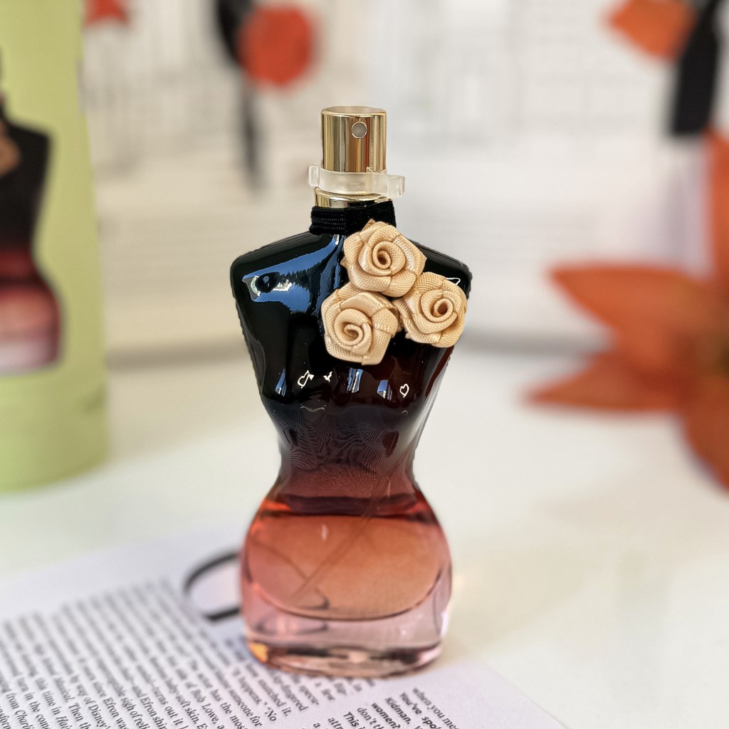 عطر ادکلن مینی ژان پل گوتیه له بل له پرفیوم 25میل   Jean Paul GAULTIER - La Belle Le Parfue
