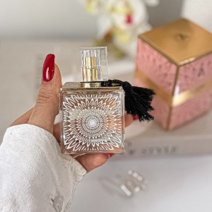 ادکلن لالیـک لامور 50میل ( لاکچـری آکوا )  Lalique L’Amour ( Luxury Aqua )