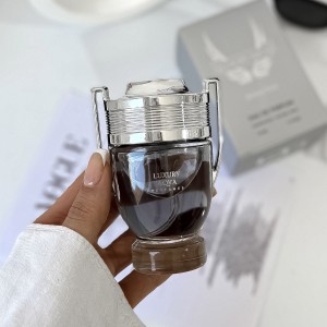 عطر ادکلن پاکورابان اینوکتوس (لاکچـری آکوا) 50میل  ‏Paco Rabanne Invictus