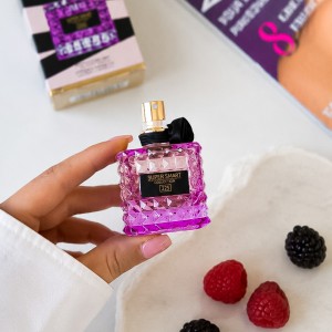 عطر ادکلن مینی ویکتوریا سکرت اسکاندالوس (اسکندلوس) 25میل  VICTORIA'S SECRET - Scandalous