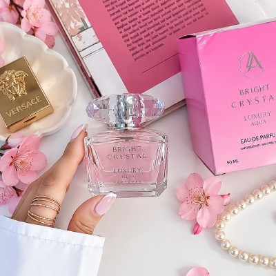 عطر ادکلن ورساچه برایت کریستال - صورتی (لاکچـری آکوا) 50میل  Versace Bright Crystal