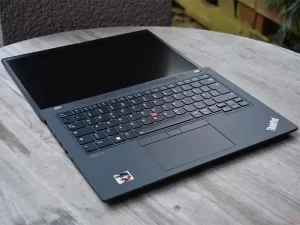 یک سوال منطقی: Lenovo ThinkPad P14s G3 AMD اضافی است؟