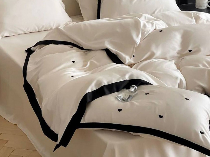 ست لحاف کاوردار دونفره تمام گلدوزی پینترستی طرح قلب-رنگبندی