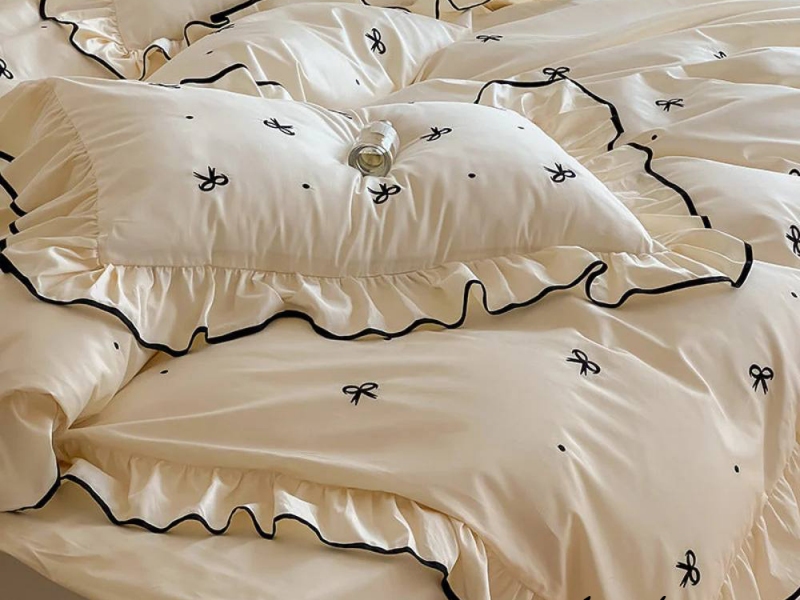 ست و نیم ست کاور لحاف پینترستی پنج تکه طرح پاپیون ترند تمام گلدوزی یکنفره-رنگبندی