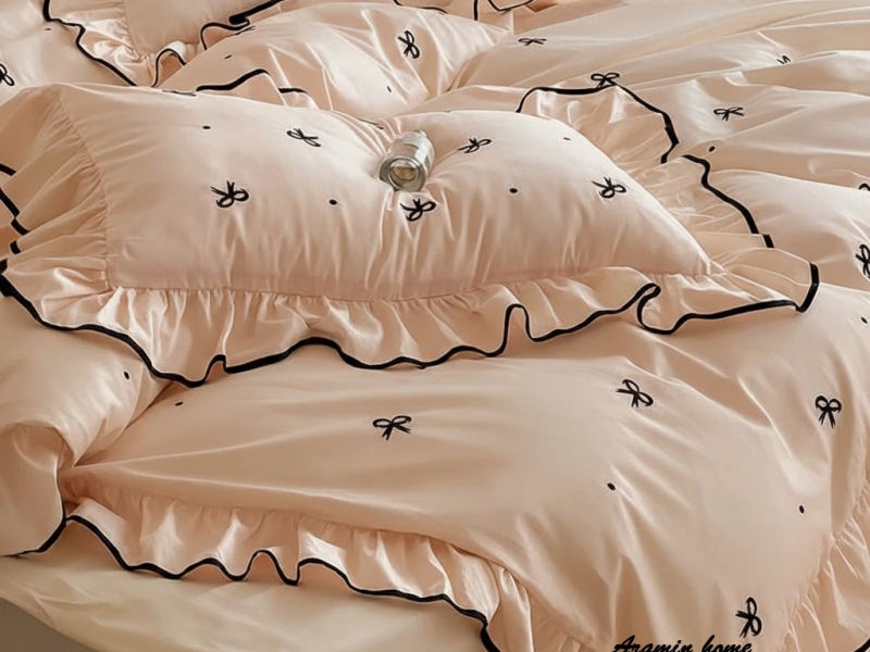 ست و نیم ست کاور لحاف پینترستی دونفره ۶ تکه طرح پاپیون ترند تمام گلدوزی -رنگبندی