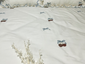 ست روتختی پینترستی پنج تکه طرح توتفرنگی-پاپیون ترند یکنفره-رنگبندی