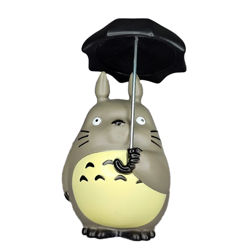 فیگور توتورو با چتری در دست :)