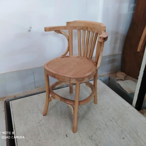 صندلی لهستانی دسته دار خام کد 168