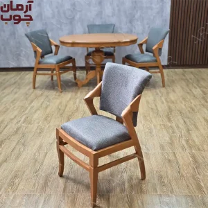 میز ناهارخوری 4نفره چوبی ایتالیایی با صندلی پیچک پلاس یا کارن
