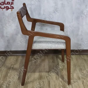 نمای کناری صندلی ناهار خوری چوبی مدل سیترین