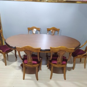 تولیدی میز ایتالیایی 6 نفره با صندلی سناتور رنگ شده