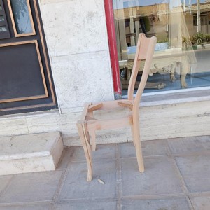 خرید صندلی از تولیدی کاجو خام