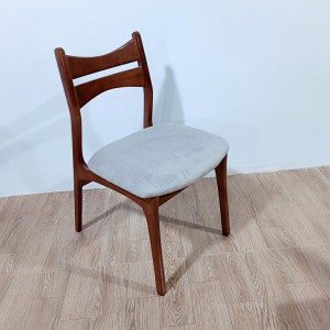 خرید صندلی چوبی فست فود فرزاد آماده