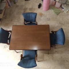 تولید میز لوله ای با صندلی پیچک