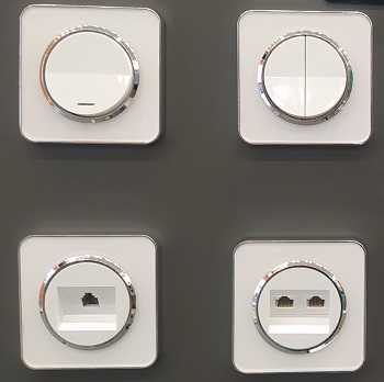 کلید و پریز ایران الکتریک مدل اسپیناس سفید زه نقره ای