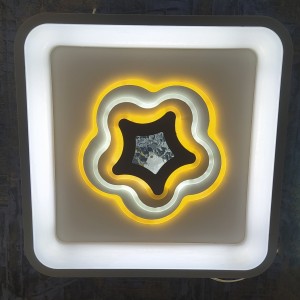 چراغ سقفی مدرن مربع 01