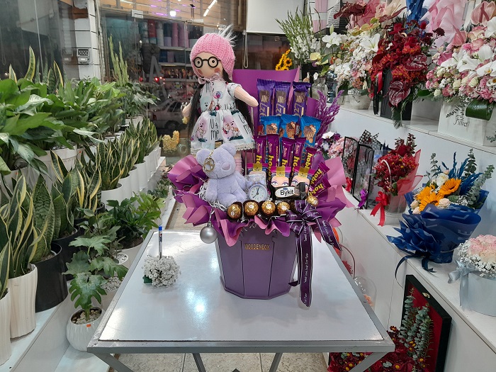 باکس عروسک روسی و خرگوش بنفش