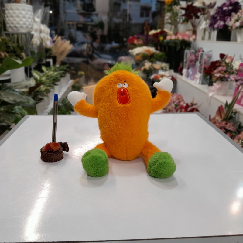 عروسک هویج عصبانی کوچک