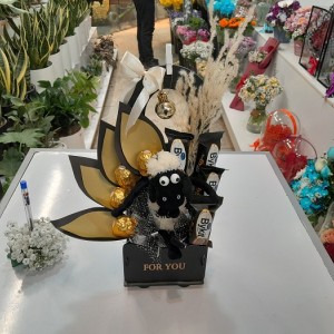 باکس عروسکی بره ناقلا مشکی