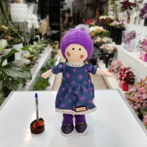 عروسک روسی دختر بنفش