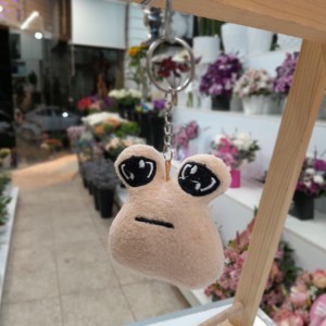 عروسک سرکلیدی پو غمگین