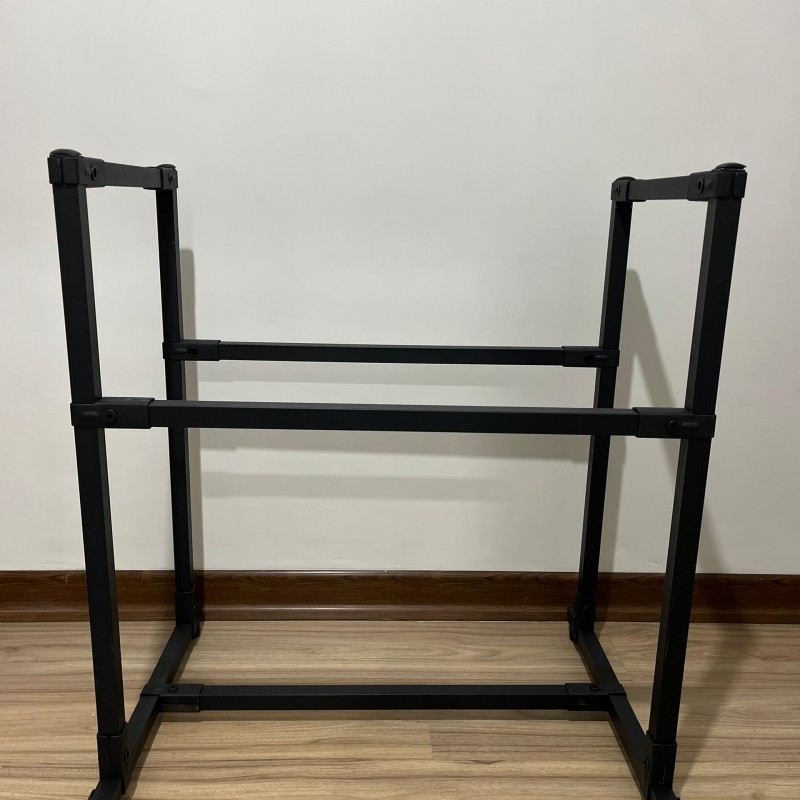 ? پایه فلزی ماژولار تراریوم مناسب تراریوم‌های با عرض ۶۰ سانتی‌متر