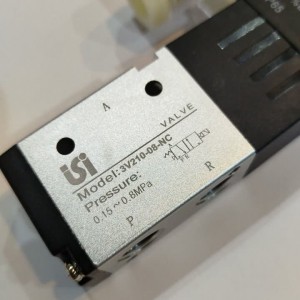 شیر برقی 2-3 سایز 1/4" مدل 3V210-08