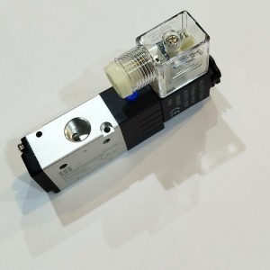 شیر برقی 2-3 سایز 1/4" مدل 3V210-08